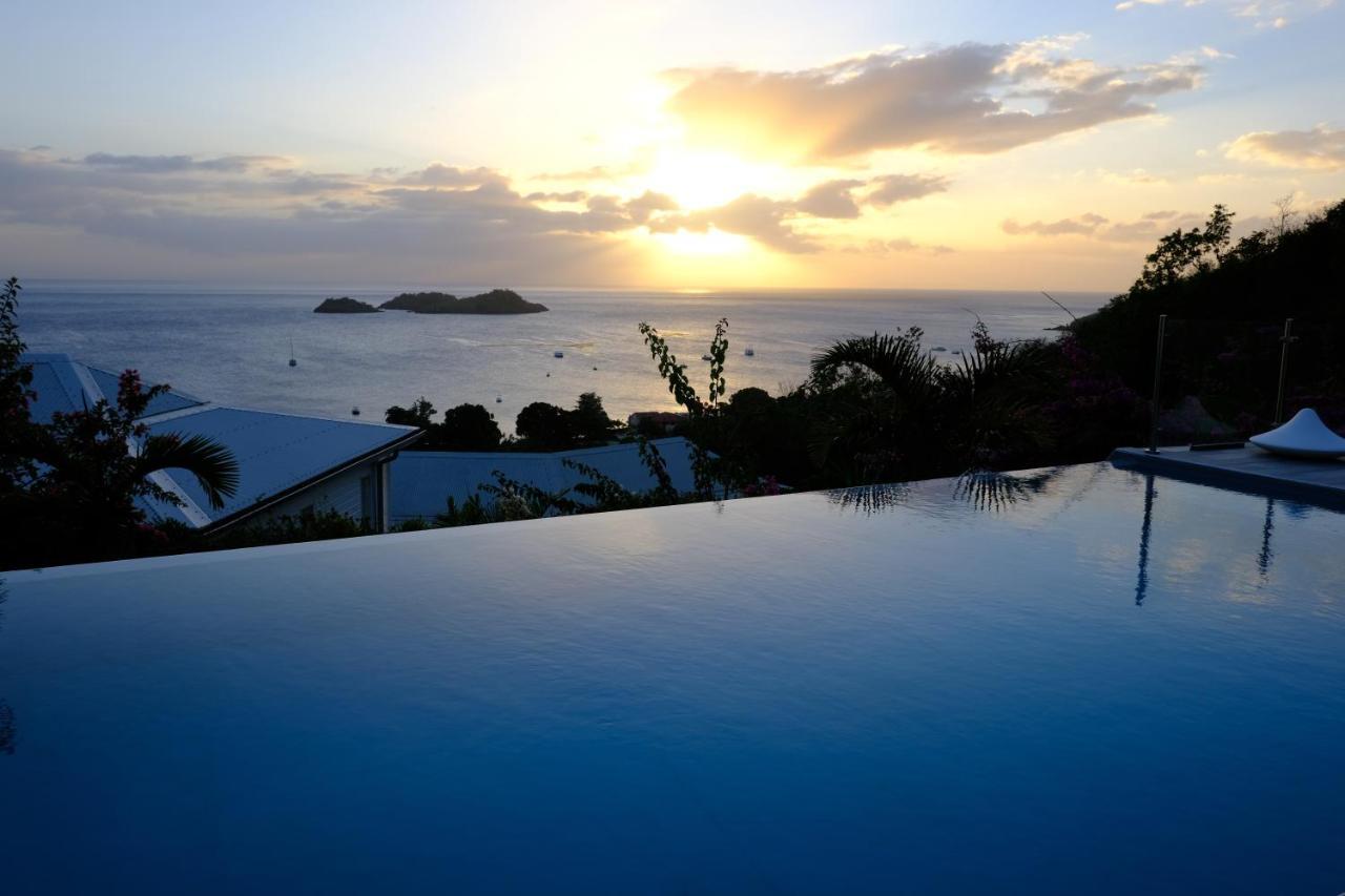 Sunset Palm - Villa Creole Avec Piscine Face Au Coucher De Soleil Et A La Reserve Cousteau Bouillante Exterior photo
